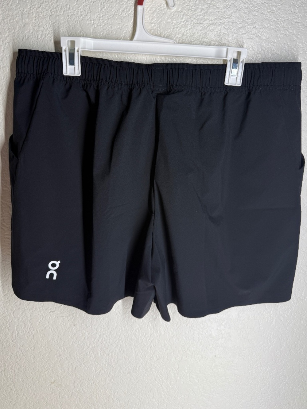 On Cloud Men's 5” Court Tennis Shorts - Picture 3 of 5